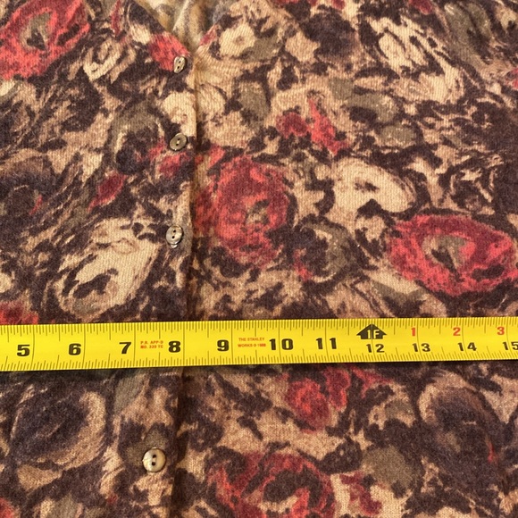 Carole Little - Button down cardigan. Size S - Picture 4 of 6